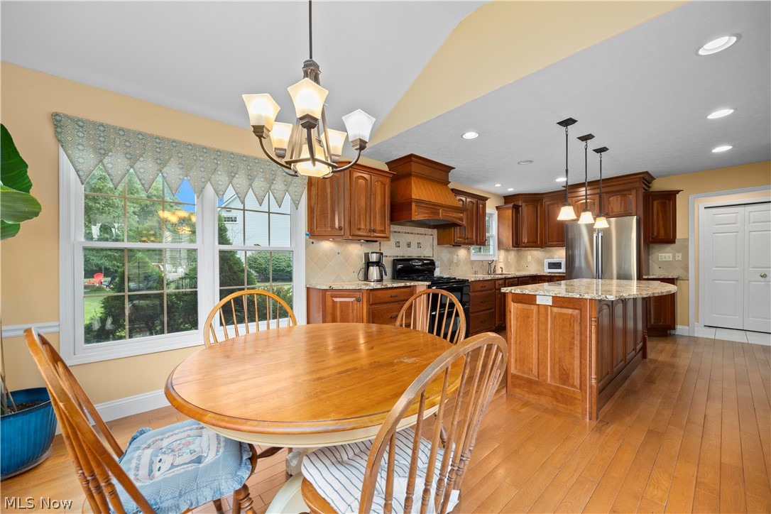 39363 Stonefield Place Avon OH 44011