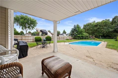39363 Stonefield Place Avon OH 44011