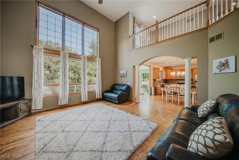5573 Nettlecreek Avenue NW Massillon OH 44646
