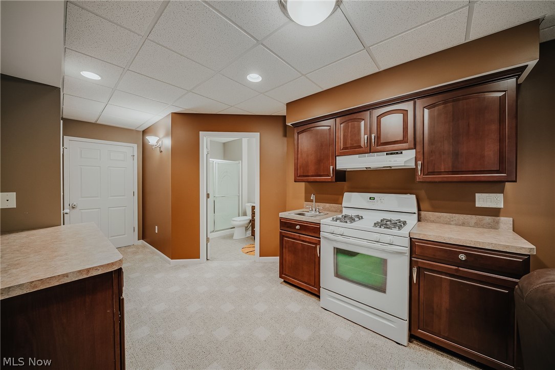 5573 Nettlecreek Avenue NW Massillon OH 44646