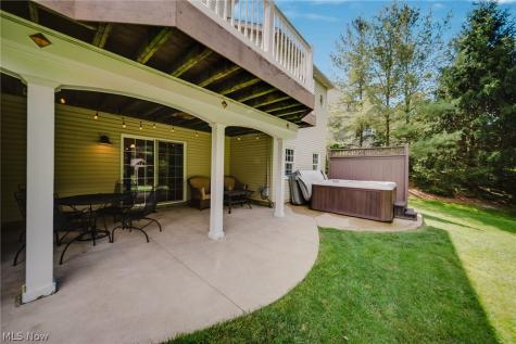 5573 Nettlecreek Avenue NW Massillon OH 44646