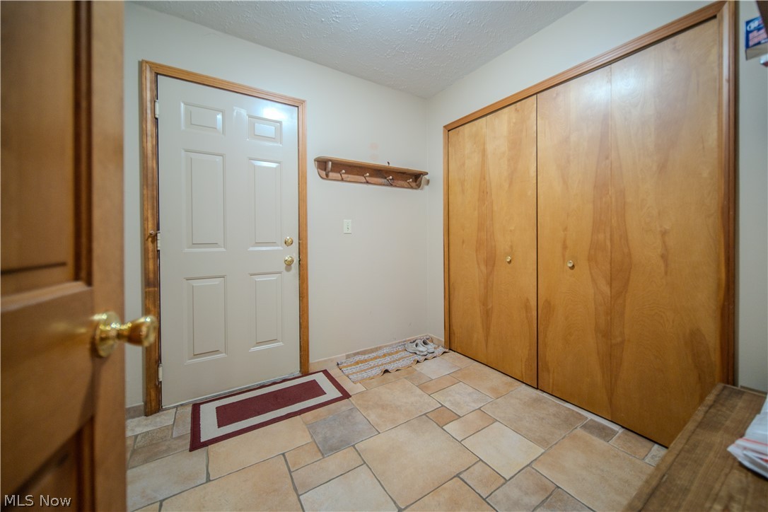 4502 Glen Eagle Drive Brecksville OH 44141