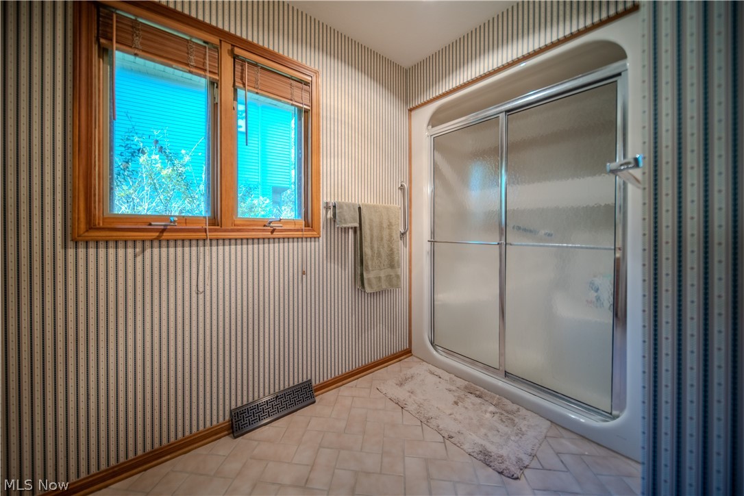 4502 Glen Eagle Drive Brecksville OH 44141