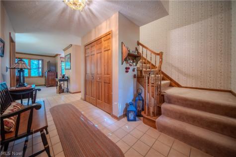 4502 Glen Eagle Drive Brecksville OH 44141