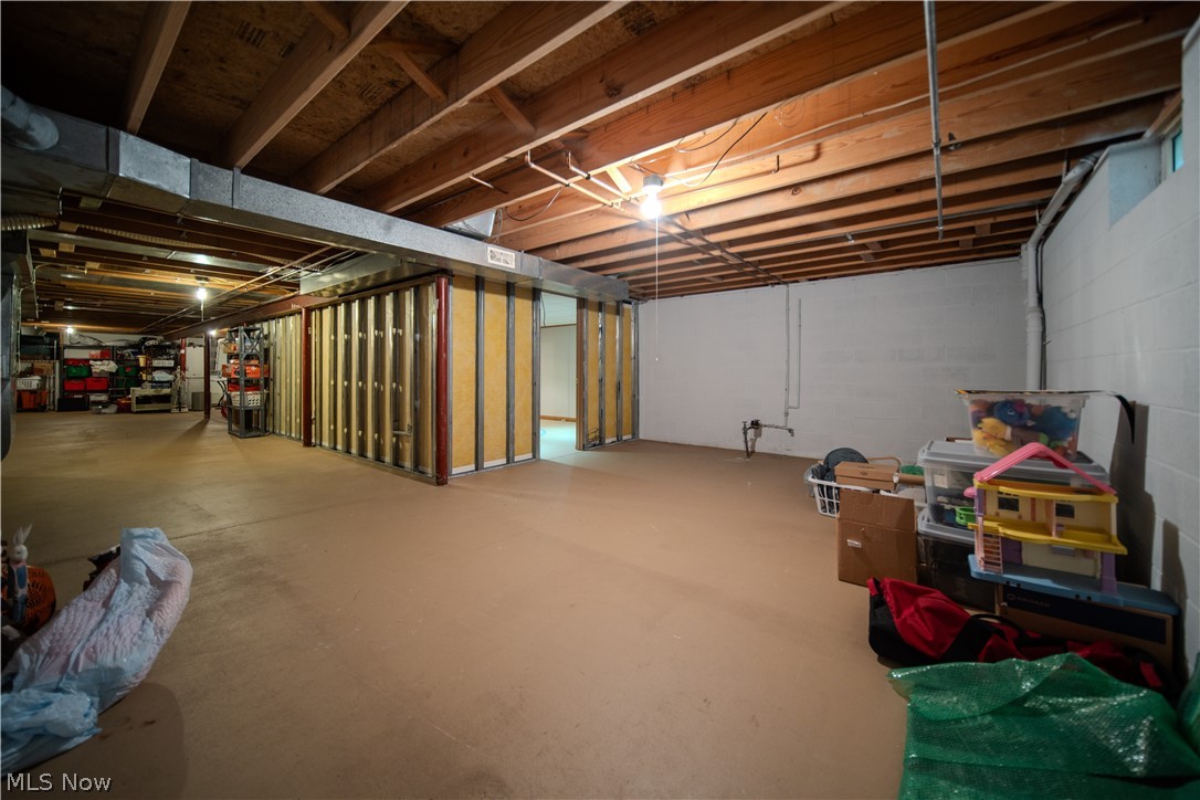 4502 Glen Eagle Drive Brecksville OH 44141