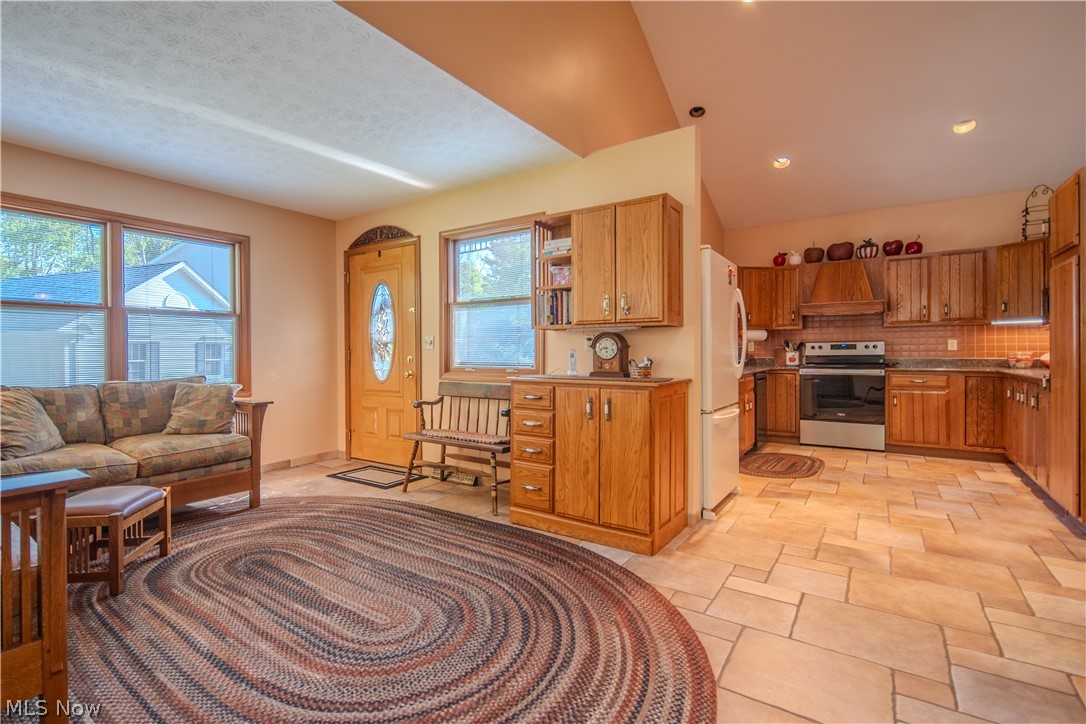 4502 Glen Eagle Drive Brecksville OH 44141