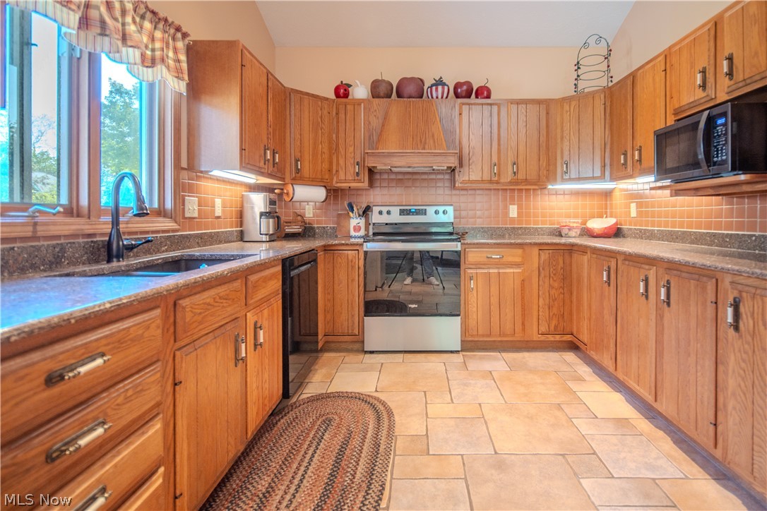 4502 Glen Eagle Drive Brecksville OH 44141