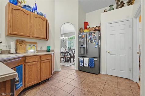 11547 Grand Valley Drive NW Uniontown OH 44685