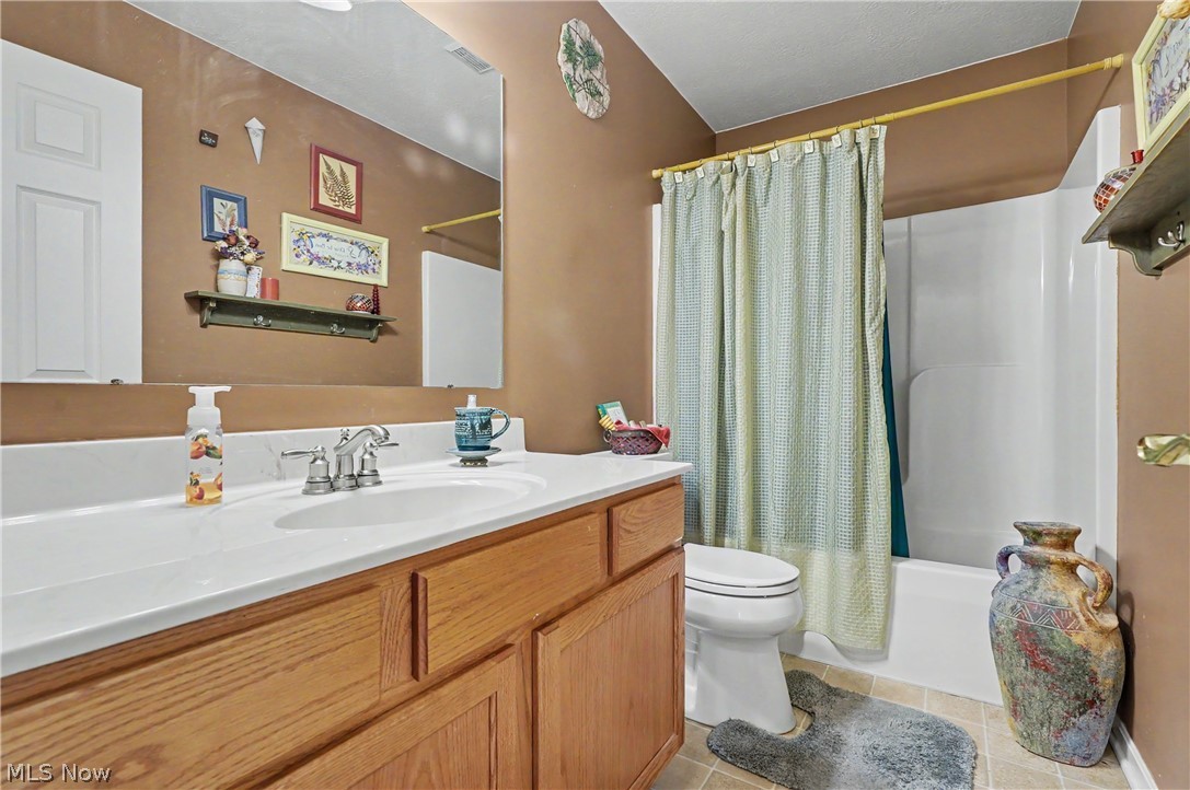 11547 Grand Valley Drive NW Uniontown OH 44685