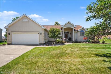 11547 Grand Valley Drive NW Uniontown OH 44685