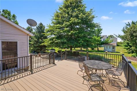 11547 Grand Valley Drive NW Uniontown OH 44685