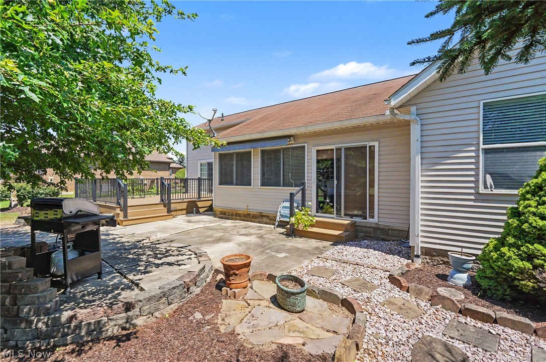 11547 Grand Valley Drive NW Uniontown OH 44685