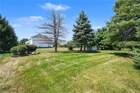 11547 Grand Valley Drive NW Uniontown OH 44685