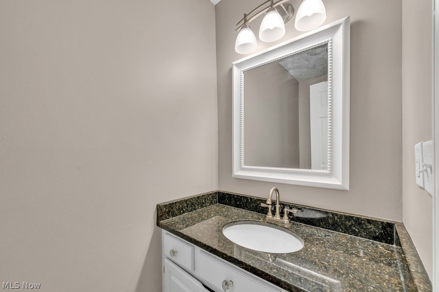5284 Case Road North Ridgeville OH 44039