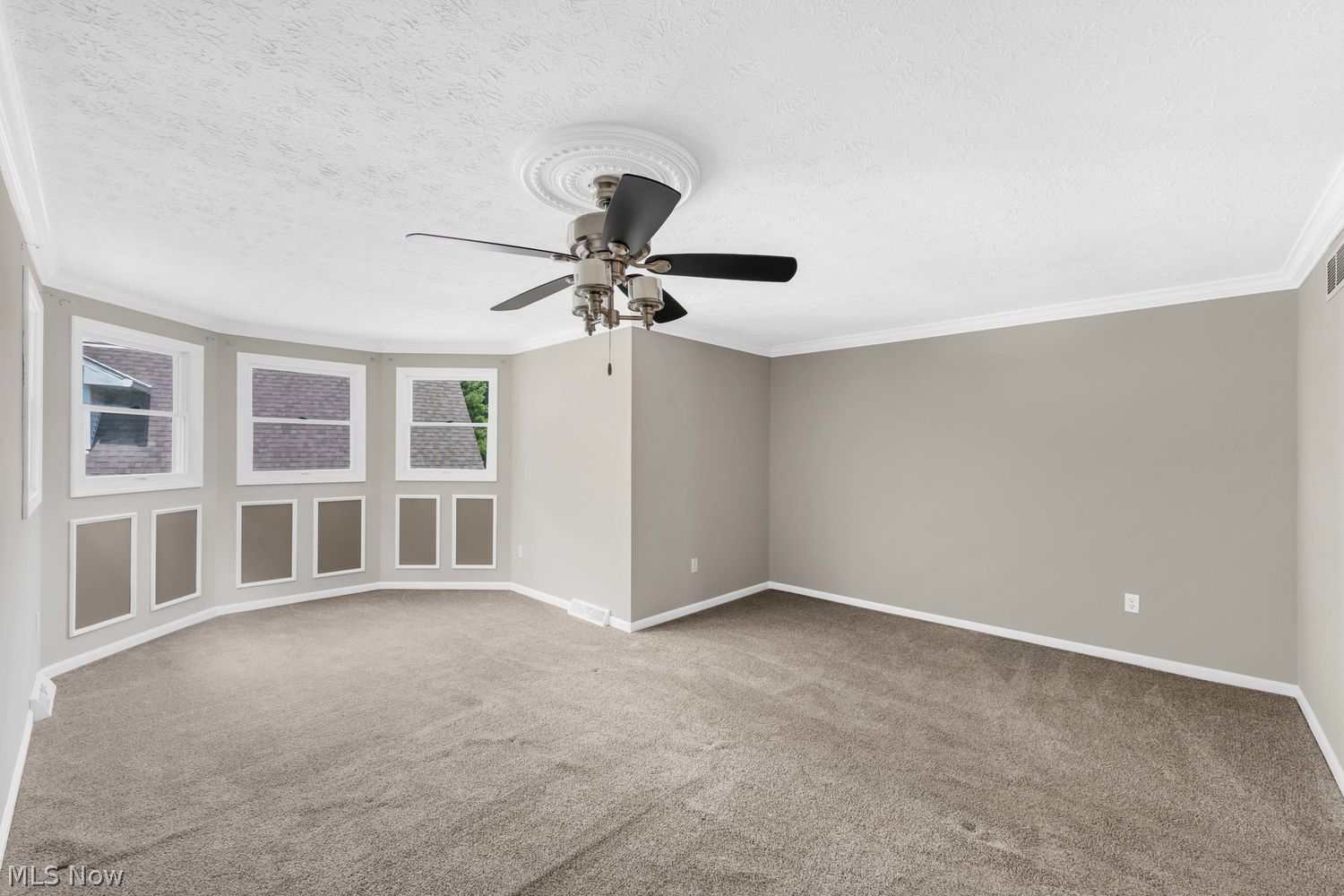 5284 Case Road North Ridgeville OH 44039