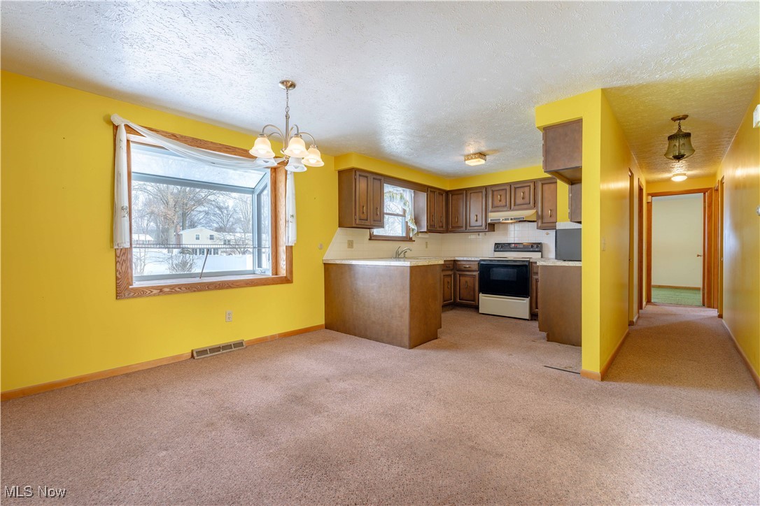 5611 Cherokee Avenue NW North Canton OH 44720