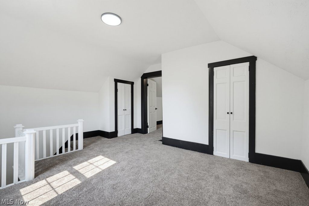 3477 Kinsley Drive NE Hartville OH 44632