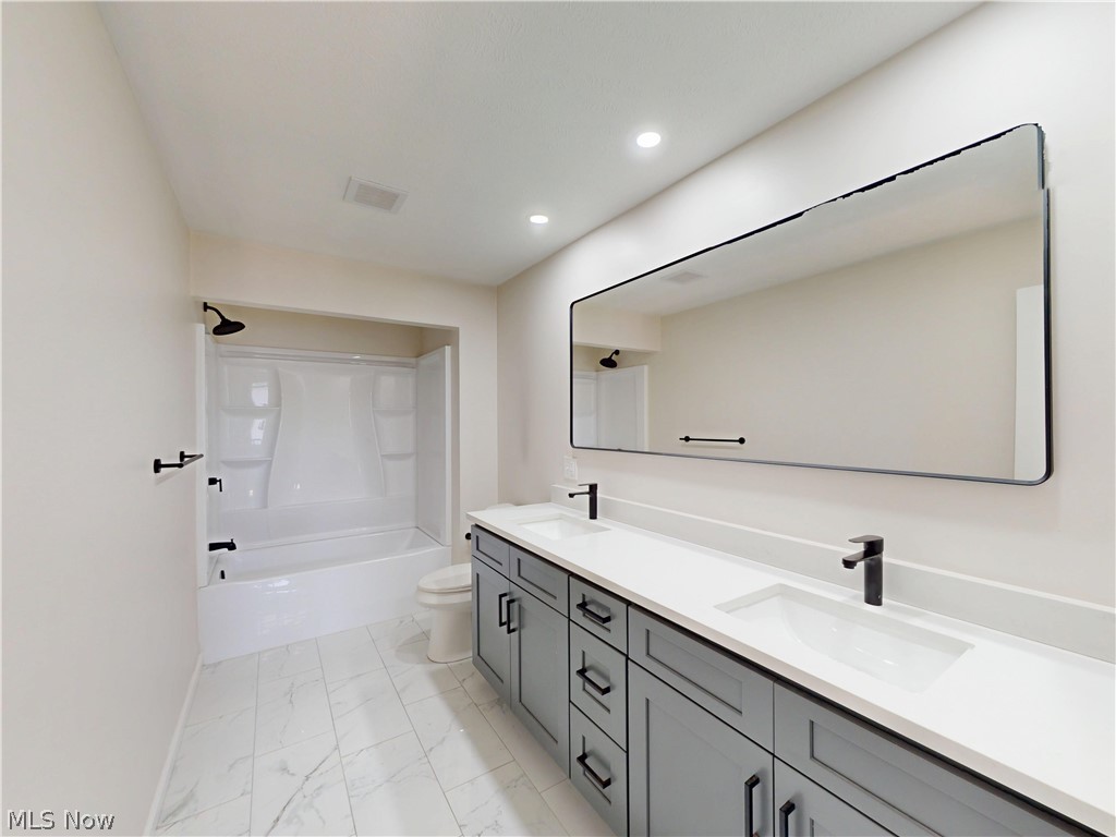 5650 Ashley Circle Highland Heights OH 44143
