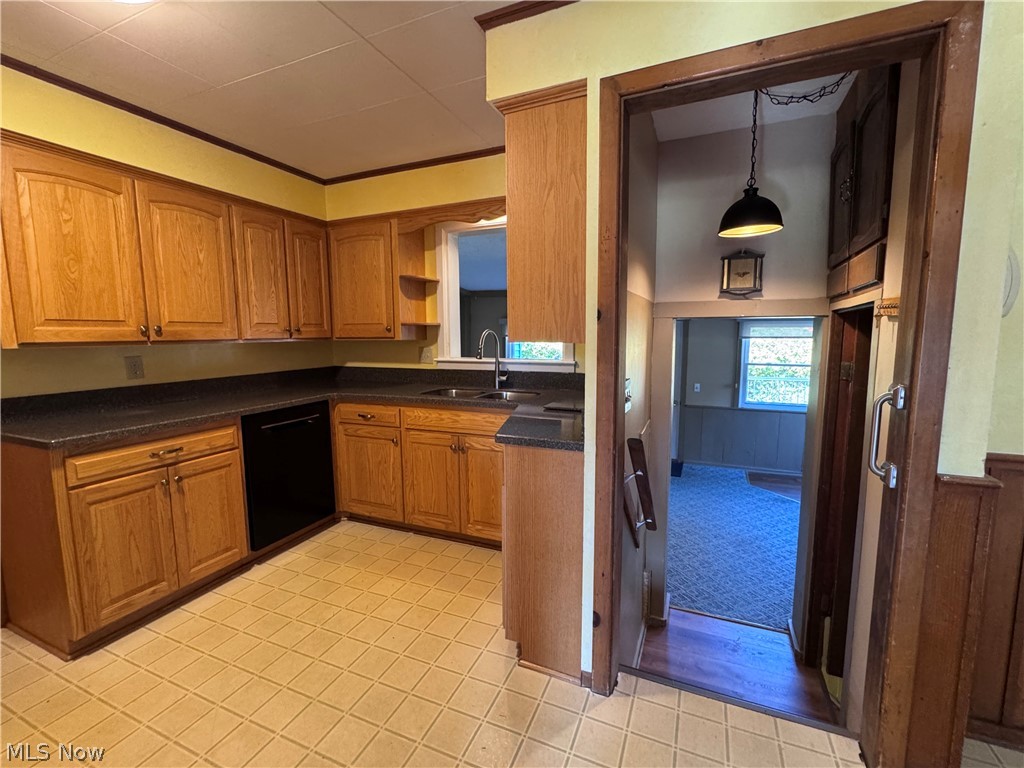 378 Park Avenue Chardon OH 44024