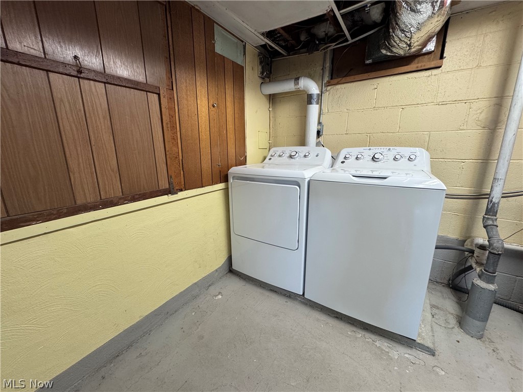 378 Park Avenue Chardon OH 44024