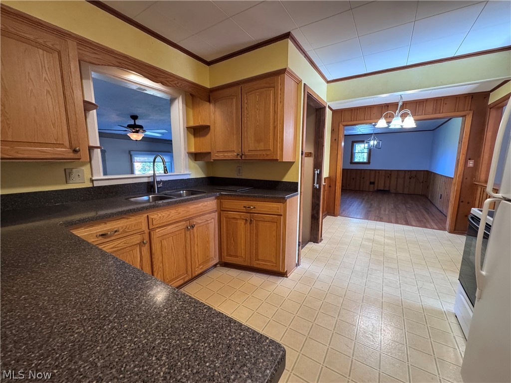 378 Park Avenue Chardon OH 44024