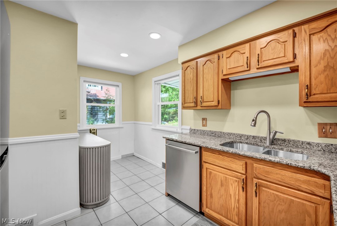 20860 Farnsleigh Road Shaker Heights OH 44122