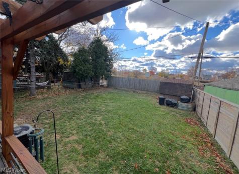 14931 Lakewood Heights Boulevard Lakewood OH 44107