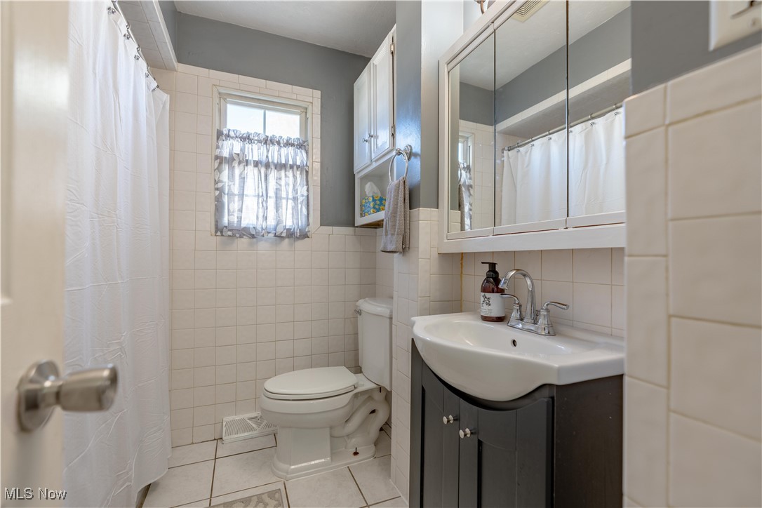 1615 Romona Road Akron OH 44305