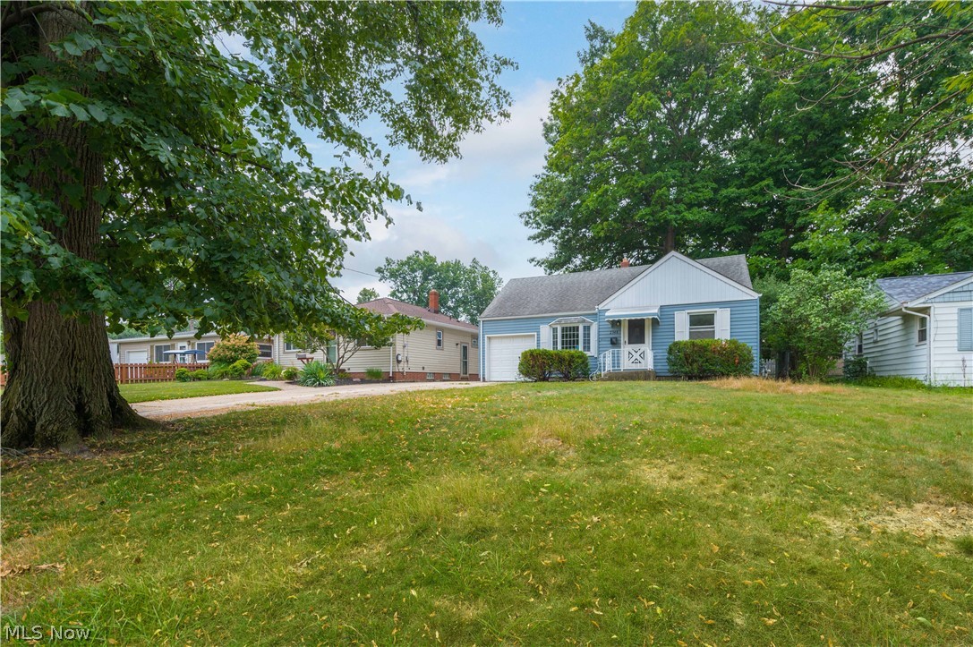 2348 Buena Vista Drive Wickliffe OH 44092