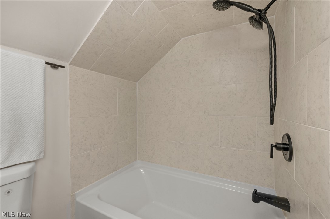 2348 Buena Vista Drive Wickliffe OH 44092