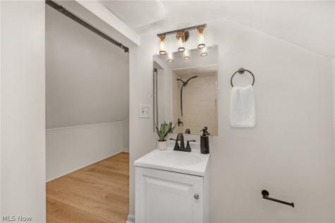 2348 Buena Vista Drive Wickliffe OH 44092