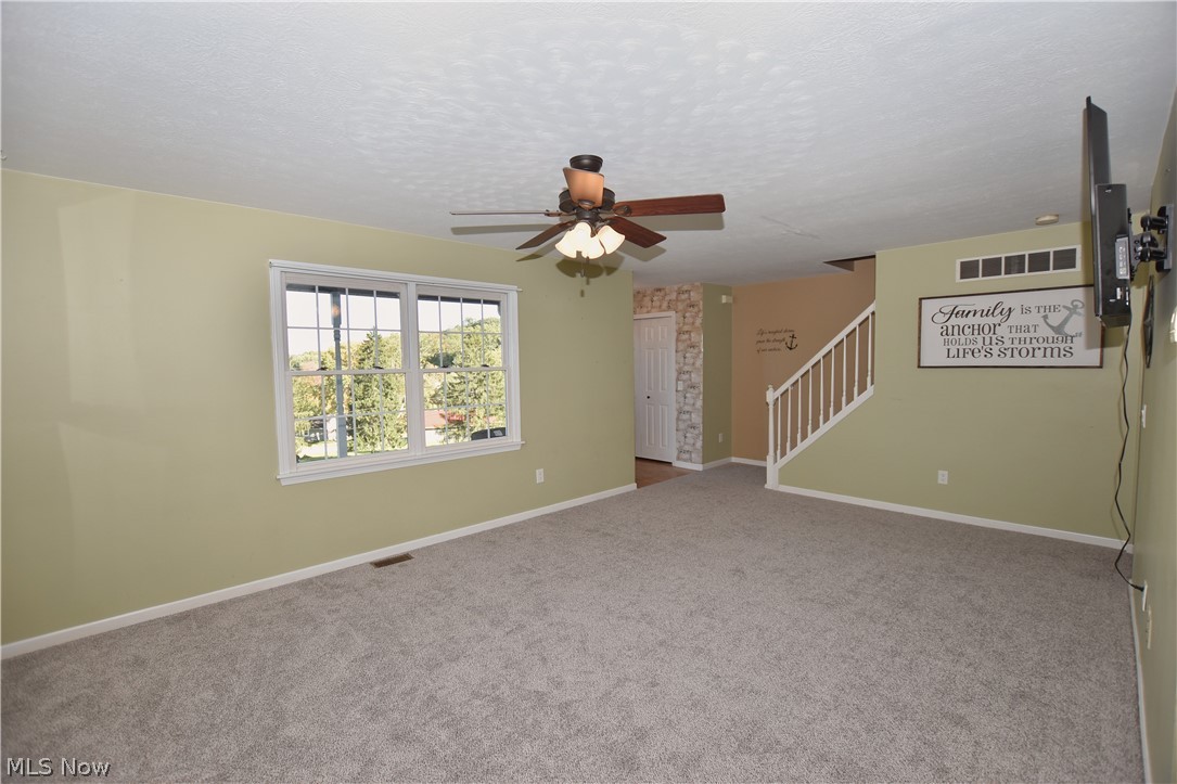 1235 Roosevelt Street SW Sherrodsville OH 44675