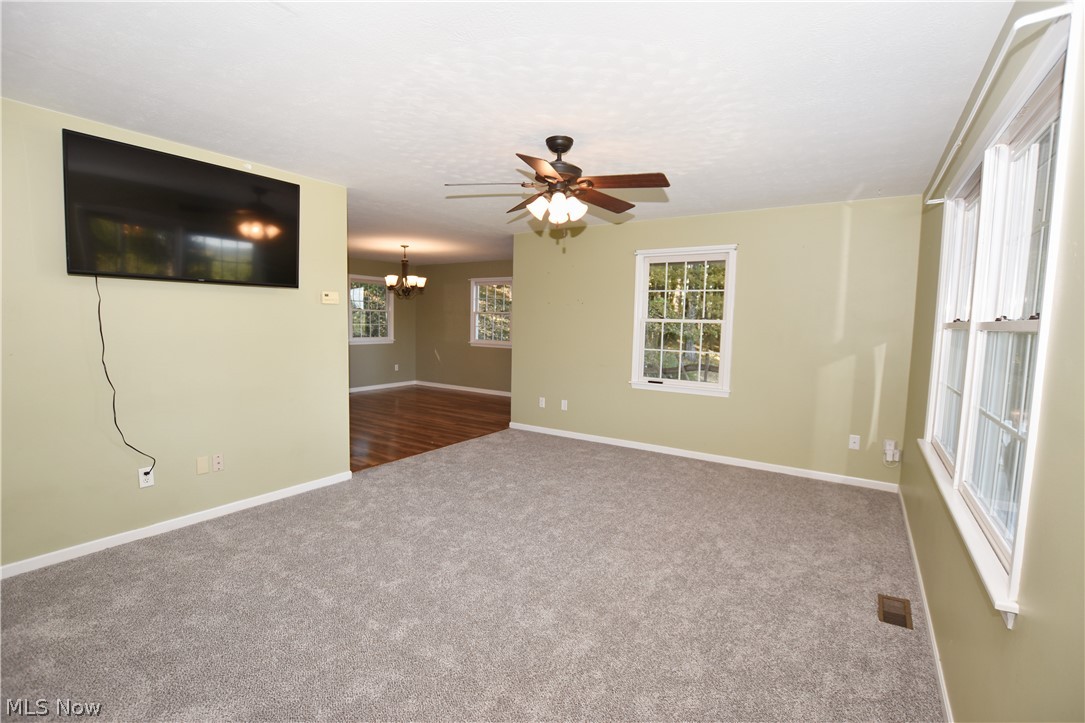 1235 Roosevelt Street SW Sherrodsville OH 44675