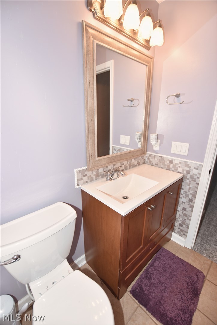 1235 Roosevelt Street SW Sherrodsville OH 44675