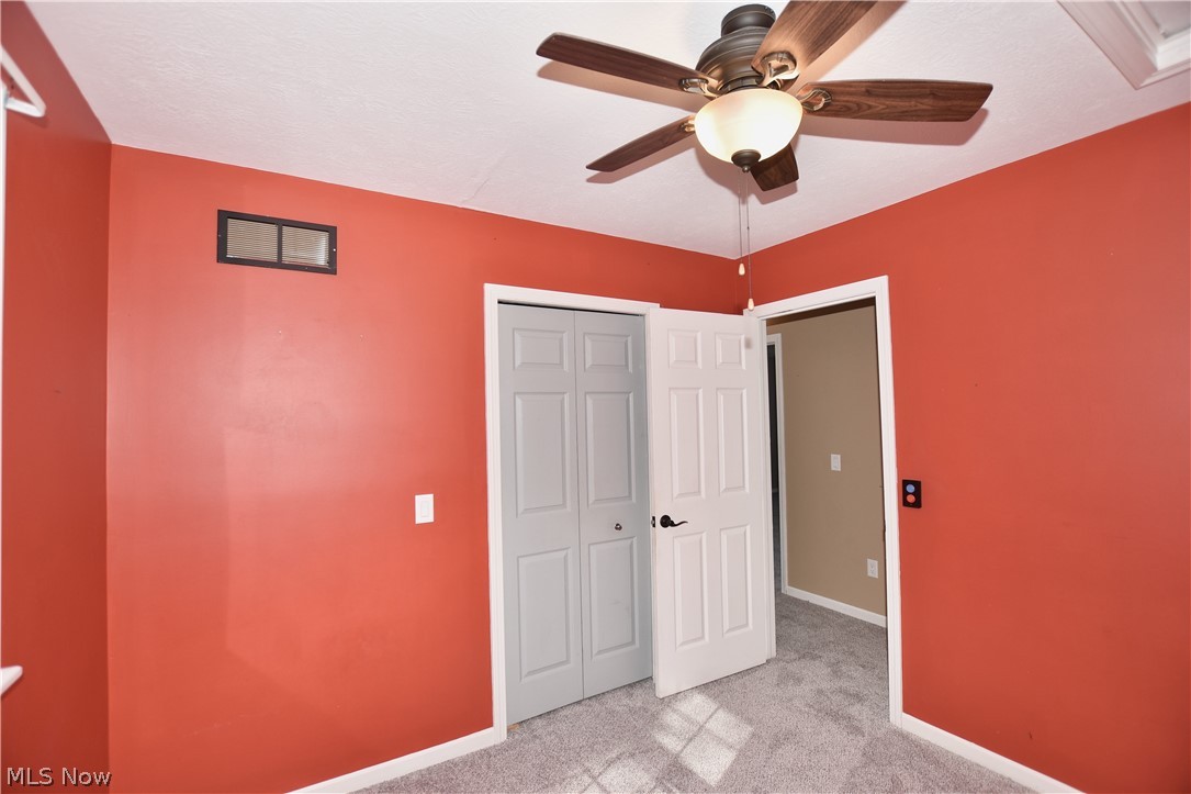 1235 Roosevelt Street SW Sherrodsville OH 44675