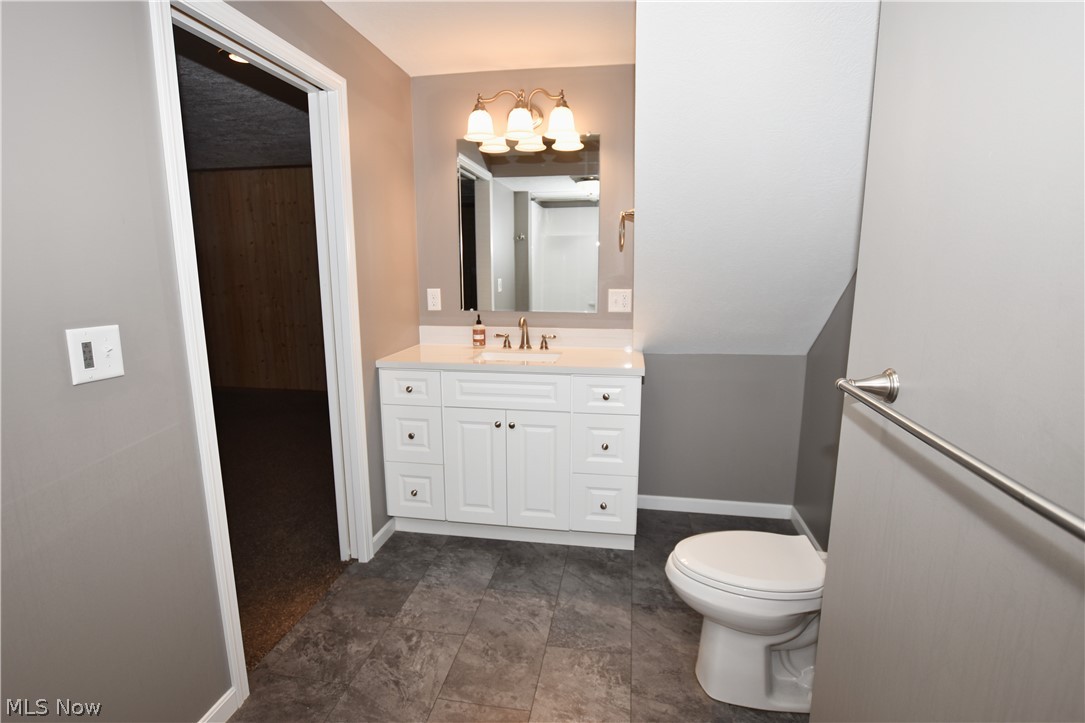 1235 Roosevelt Street SW Sherrodsville OH 44675