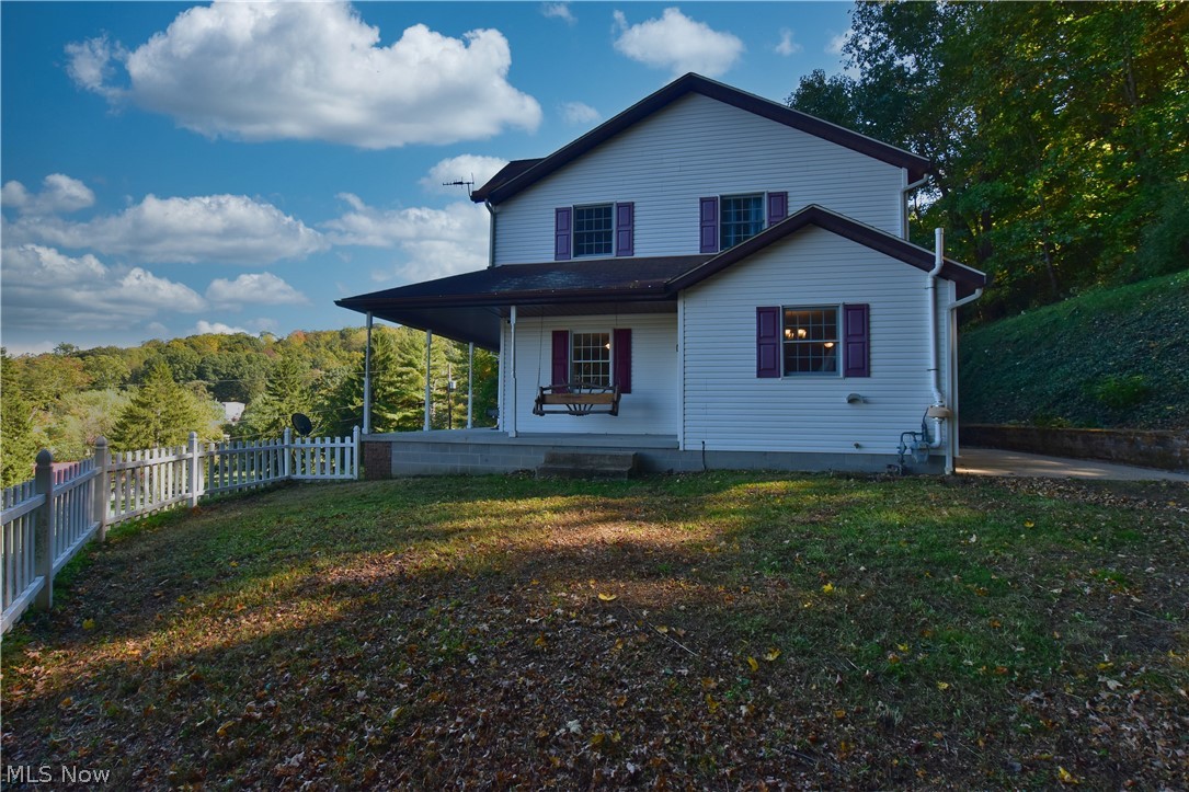 1235 Roosevelt Street SW Sherrodsville OH 44675
