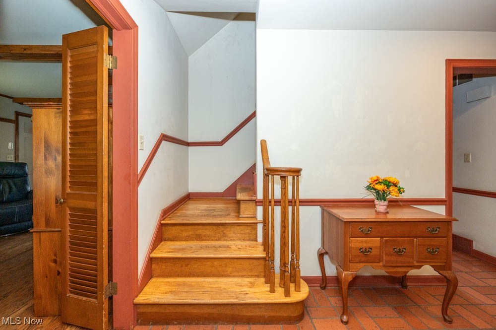 231 Chapel Lane Canfield OH 44406