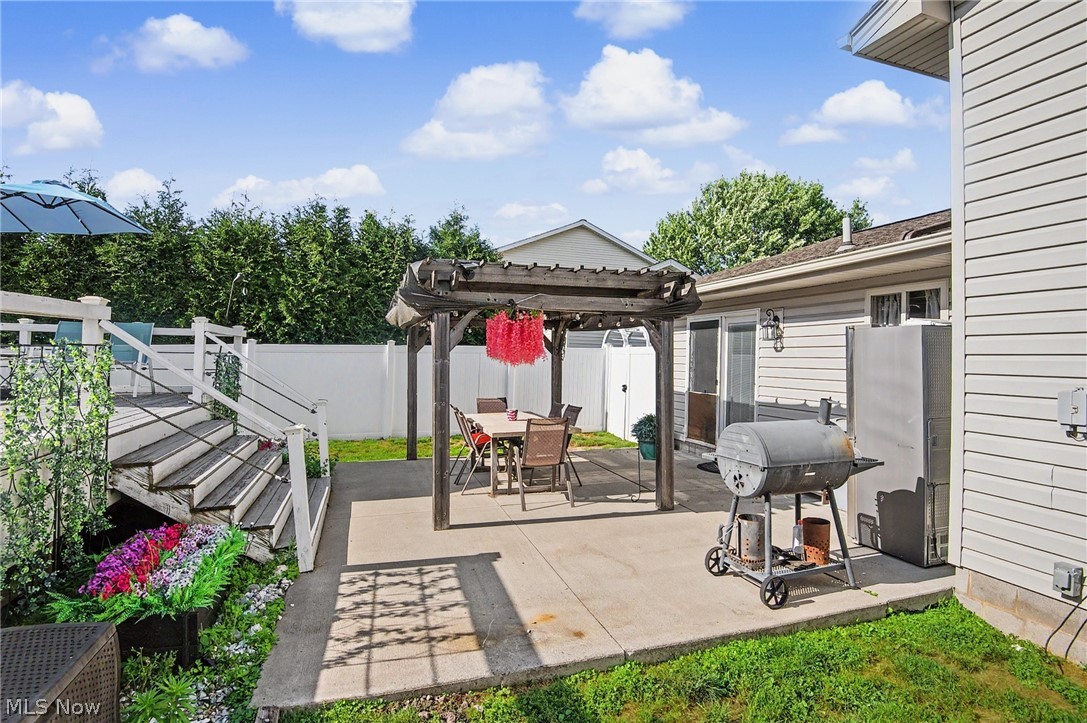 3300 Meanderwood Drive Canfield OH 44406