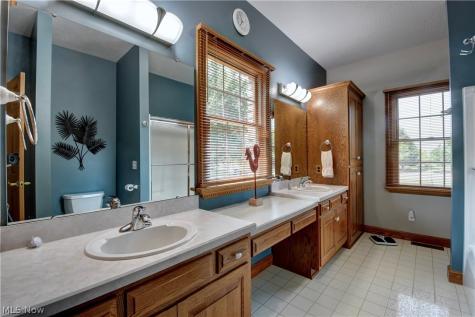 5256 Township Road 356 Millersburg OH 44654