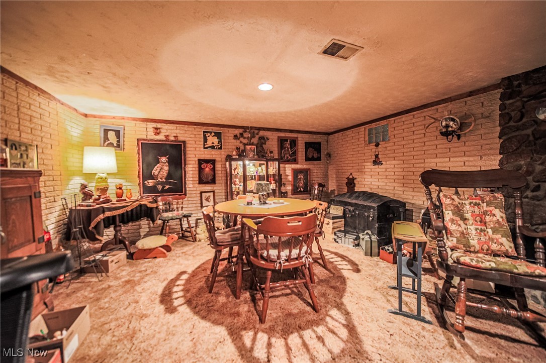 327 Township Road 350 Sullivan OH 44880