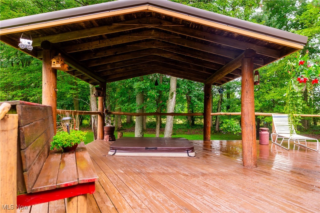 327 Township Road 350 Sullivan OH 44880