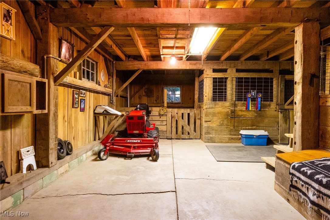 327 Township Road 350 Sullivan OH 44880