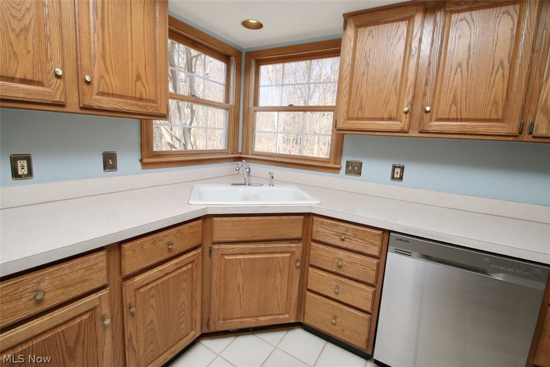 2903 Lamplight Lane Willoughby Hills OH 44094