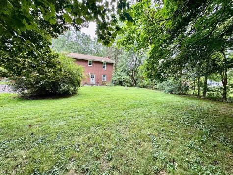 2523 57th Street NE Canton OH 44721