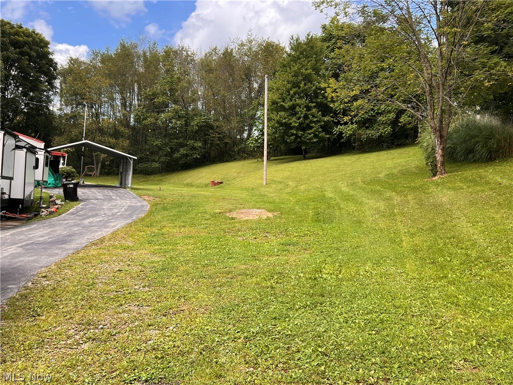 45948 Riffle Road New Waterford OH 44445