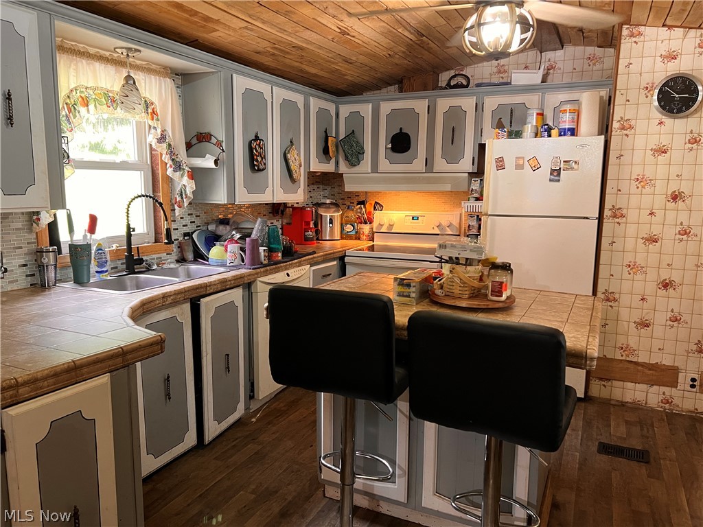 45948 Riffle Road New Waterford OH 44445