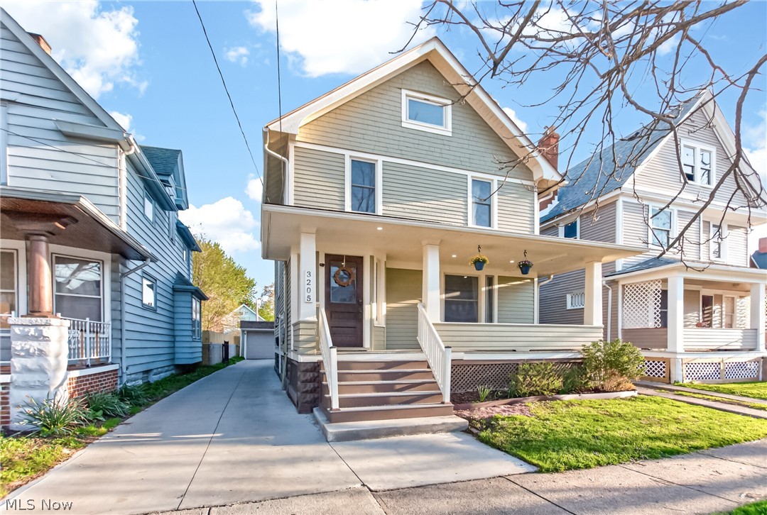 3205 Mapledale Avenue Cleveland OH 44109