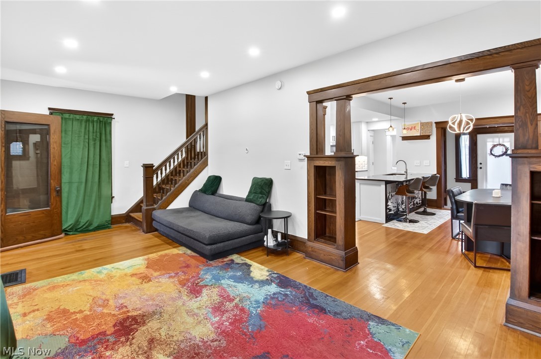 3205 Mapledale Avenue Cleveland OH 44109