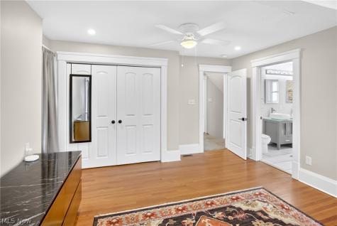 3205 Mapledale Avenue Cleveland OH 44109